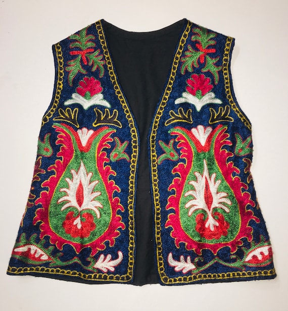 Uzbek Vintage Textile Embroidered Chain Stitch Ves
