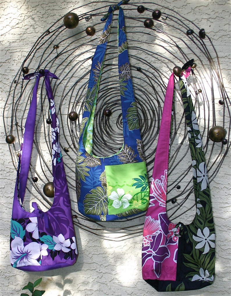Bags on Art Hawaiian Print Fabric Cross Shoulder Bags image 1
