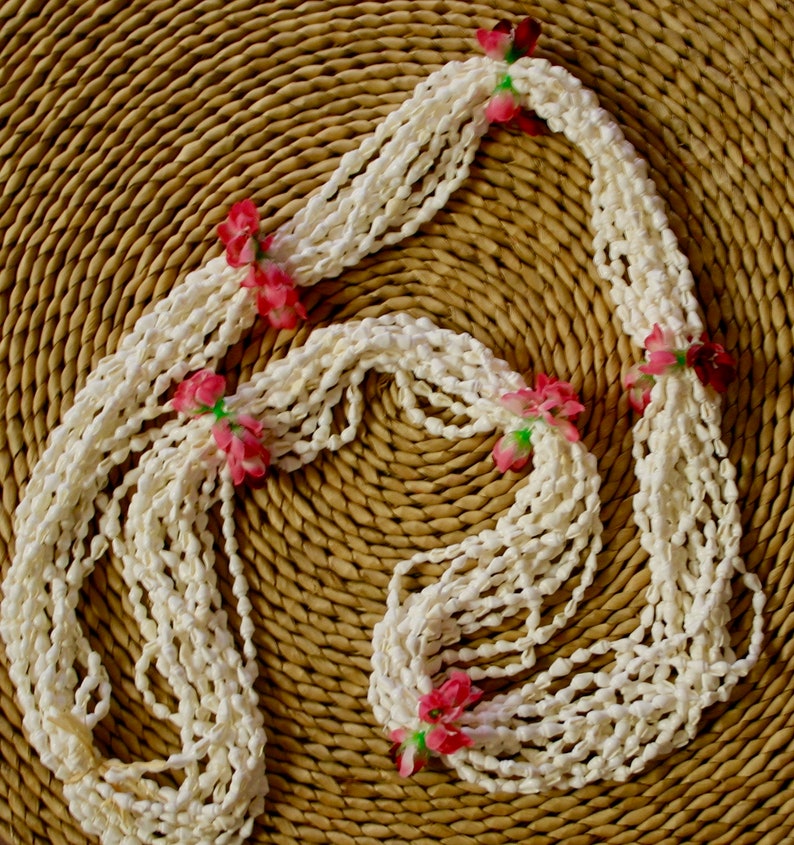 Natural White Nassa Shell Lei 12 Strands With Their Own Little Storage Pouch image 3