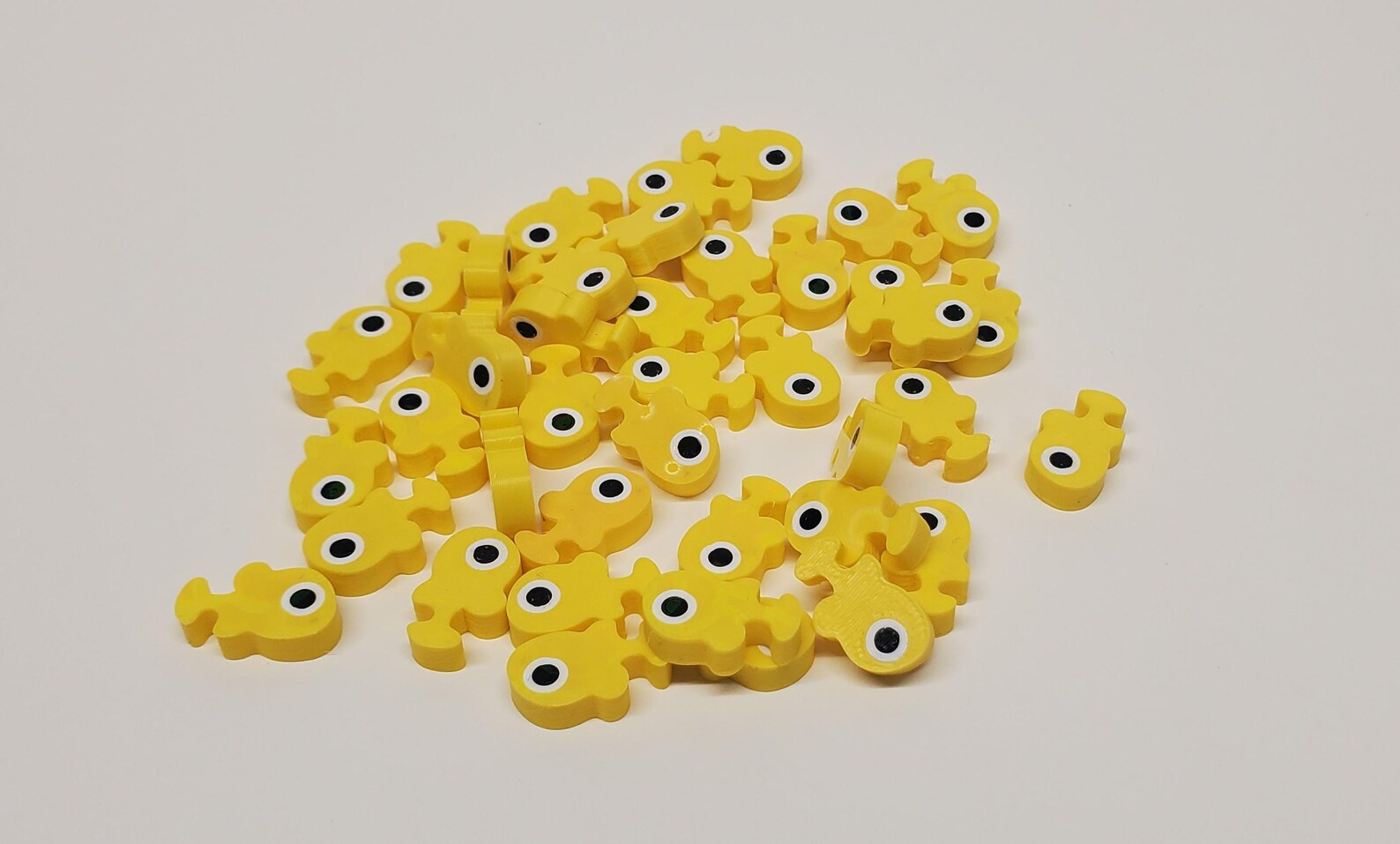 Finspan Deluxe Fish and Egg Pieces Tokens - Etsy
