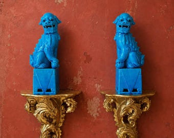 Pair of Chinese Turquoise Foo Dogs – Glazed Ceramic Guardian Lions – 20th Century – Asian Decorative Art