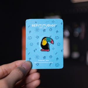 Toucan Bird Pin | Funny Lapel Pin | Enamel Pin | Unique Gifts | Pin Badge | Cute Brooch