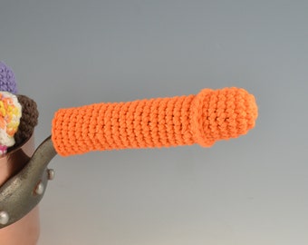 ManHandle™ Pot Holder in Orange
