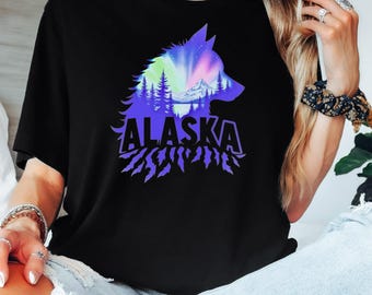 Alaska Wolf T-Shirt: Northern Lights Graphic Tee, Wildlife Nature