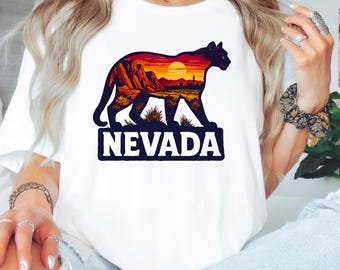 Nevada Sunset Wildlife T-Shirt – Desert Cat Silhouette Graphic Tee, Western Adventure Gift