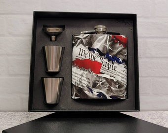 2nd Amendment We the People Flask Set