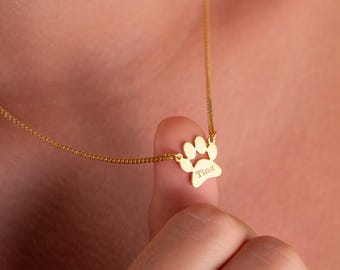 Custom Gold Paw Print Name Necklace, Personalized Tiny Dog Paw Necklace, Minimalist Paw Necklace, Animal Necklace, Pet Necklace for Women