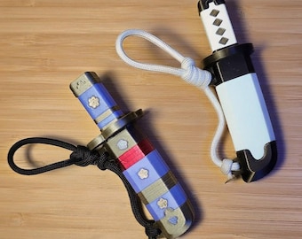 Mini Samurai Fidget Sword – Magnetic Click Blade Toy with Sheath