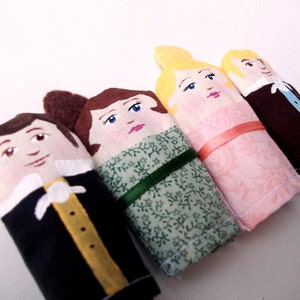 MADE TO ORDER Pride and Prejudice Finger Puppet Set, Jane Austen gift book lover gift literary toys librarian gift elizabeth bennet mr darcy