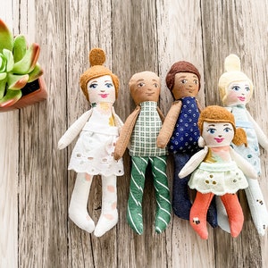 MADE-TO-ORDER Dolls, Custom Dollhouse Doll Family 1:12 scale