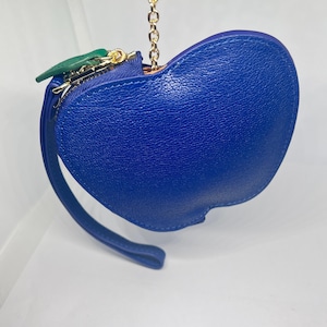 Monedero azul, billetera de mujer con forma de manzana, decoración de bolso, llavero, portamonedas, monedero o artículos pequeños esenciales, accesorio elegante y funcional