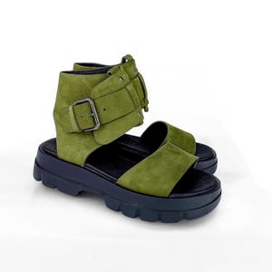 Handmade Stylish Comfortable Women&#39;s Platform Sandals with Adjustable Buckle, Ankle strap,Green leather Platform sandals, Summer shoes Women