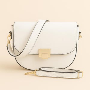 White medium Leather Bag for women,flap shoulder bag,compact purse,elegant white bag,crossbody bag,white leather luxury bag,perfect gift