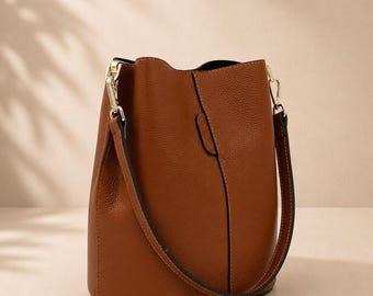 Luxury handbags for women,Women's Brown leather handbag,Genuine leather tote,Designer bag,Crossbody Brown purse,Trendy purses,Gift for women