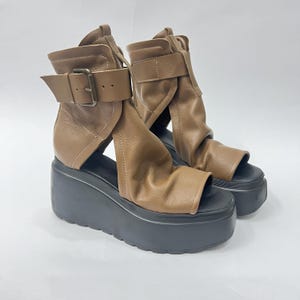 Handmade Lightweight Platform Sandals,Adjustable Brown Leather Sandals Buckles,Comfortable Women&#39;s Summer shoes,Brown leather platform