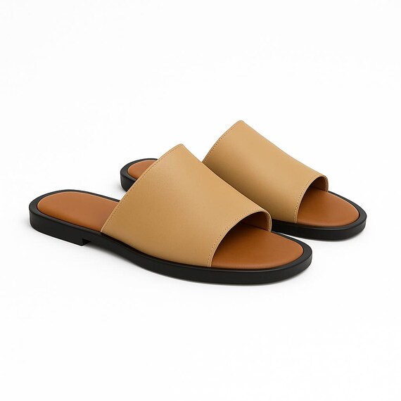 ベージュとブラウンのフラットシューズ Gucci バレーシューズ