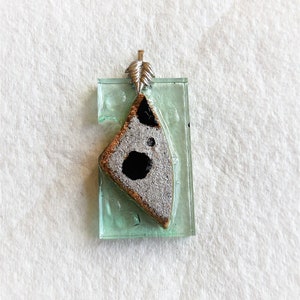 Resin Art Pendant, Epoxy Resin Jewelry, Sea Color Resin Pendant, Unique Jewelry Art, Original Resin Art, Perfect Gift For her, Unique Gift
