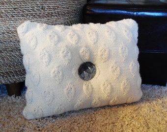 Pillow..Throw Decorative Pillow..Hand Knitted Pillow..Two Hand Made Ceramic Buttons Accent Pillow