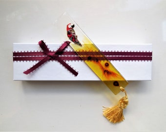 Bookmark For Book Lovers, Hand Made with Epoxy Resin Clear and Parrot Bead, Tassel, Perfect Gift, Gift For Christmas, Birthday Gift