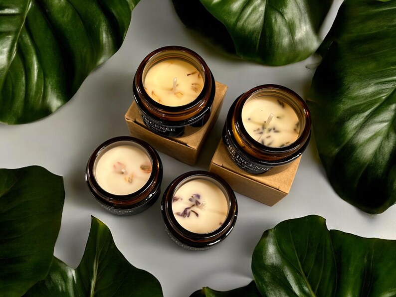 Set regalo di candele curative – Confezione da 4 candele in cera di soia al 100% per lei – Candele antistress – Durata di combustione di 20 ore – Regalo per le feste o per il compleanno immagine 3