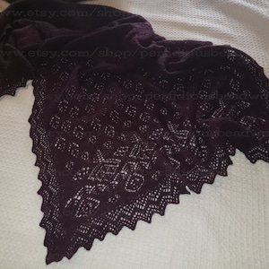 KNITTING PATTERN: Madeira Shetland Lace Shawl Pattern