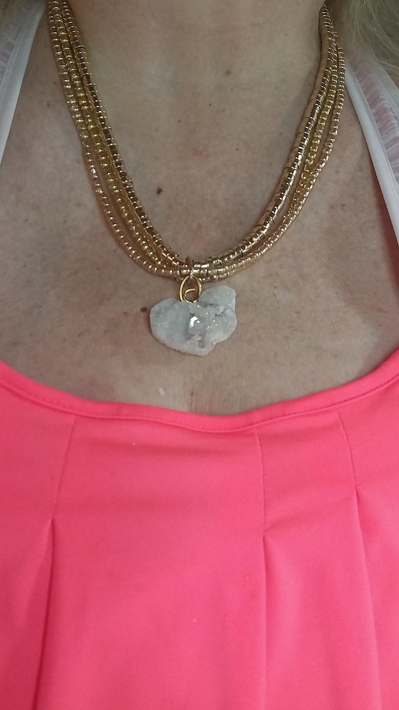 White Geode Heart Gold Necklace, Multi Strand Pendant Necklace, Heart Shaped Jump Ring, Gold Spacers, Lobster Clasp, extender