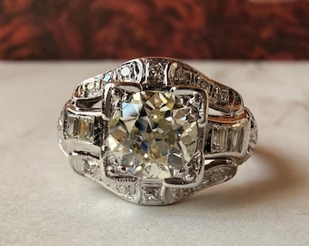 Anillo Art Déco de platino con diamante de talla europea antigua de 1,20 quilates.