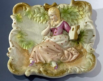 Vintage Japanische Handbemalte Keramik Porzellan Dame lese einen Buchteller Pastorale Fassung