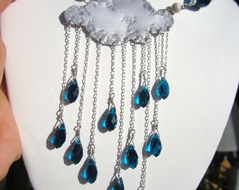 Aluminium Cloud Necklace w Dark Aqua raindrops.