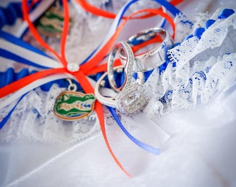 Florida Gators Inspired White Lace Wedding Garter Belt Toss and Keepsake  Set - Etsy