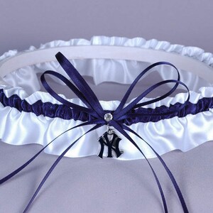 New York Yankees Wedding Garter image 2