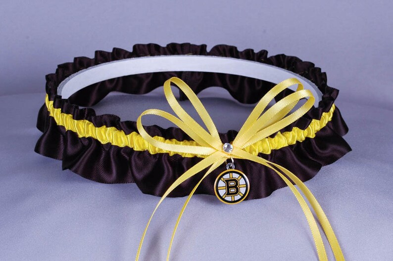 Boston Bruins Wedding Garter image 4