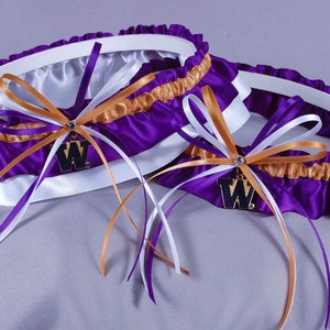 University of Washington Huskies Wedding Garter Set image 1