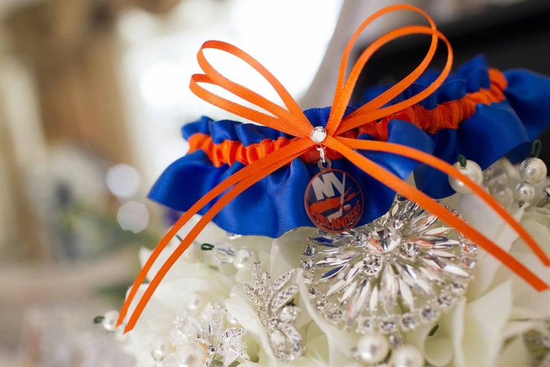 New York Islanders Wedding Garter image 1