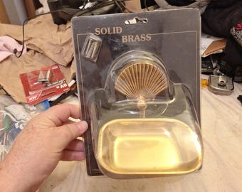 VTG Brass Shell Soap Holder Wall Mounted Nautical Coast New In Package