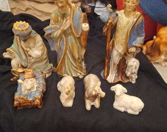 7tlg. Handwerker Glasierte Krippe Set König Hirten Fehlender Stab 3 Tiere Und Baby