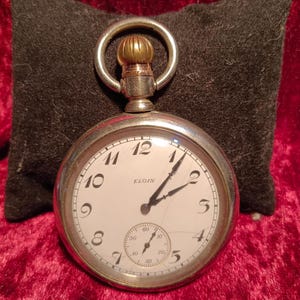 ELGIN ANTIQUE pocket watch