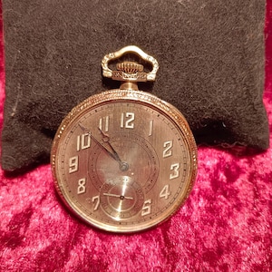 WALTHAM HEIRLOOM DECO pocket watch