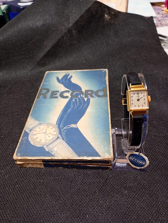 RECORD SWISS LADIES watch(mint)