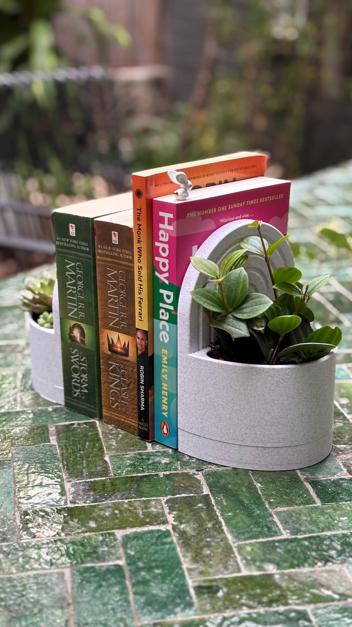 Bookend Planter with Water Catch Tray