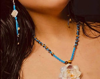 Handmade Seashell Jewelry Set – Boho Necklace and Earrings