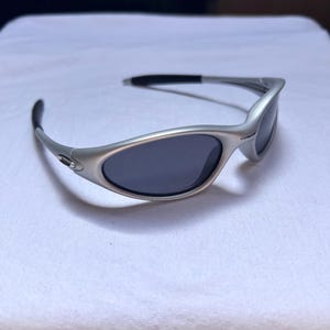 Oakley minute 1.0 - Etsy 日本