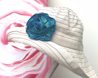 Women's Beige Sun Hat, Adjustable Band, Floral Pin