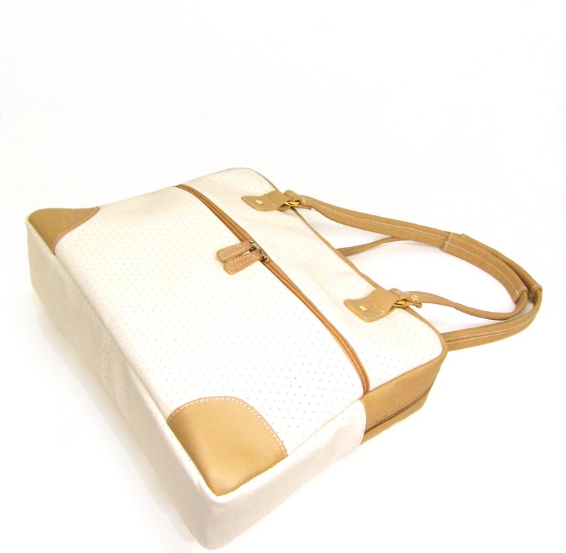 Genuine Leather Tan and Beige Leather Bag With Double Zipper Closures image 3