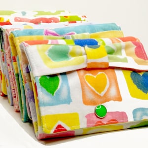 Heart Print Trifold Wallet with Bow – Cotton Business Card Holder