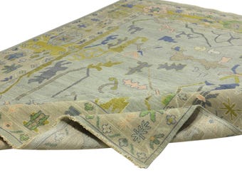 Hand-Knotted Turkish Oushak Rug: Vintage Floral Wool Carpet