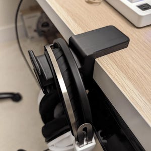 Adjustable Headphone Clamp – 3D Printed Desk Mount – Space-Saving Headset Holder – Gamer & Office Accessory