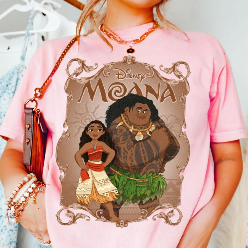 Disney Moana Comfort Color Shirt, Maui Baby Moana Tee, Disney Princess Group T-shirt, Disneyland Trip Shirt 2026 bild 6