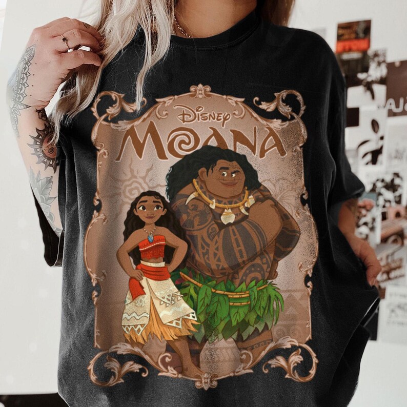 Disney Moana Comfort Color Shirt, Maui Baby Moana Tee, Disney Princess Group T-shirt, Disneyland Trip Shirt 2026 bild 2
