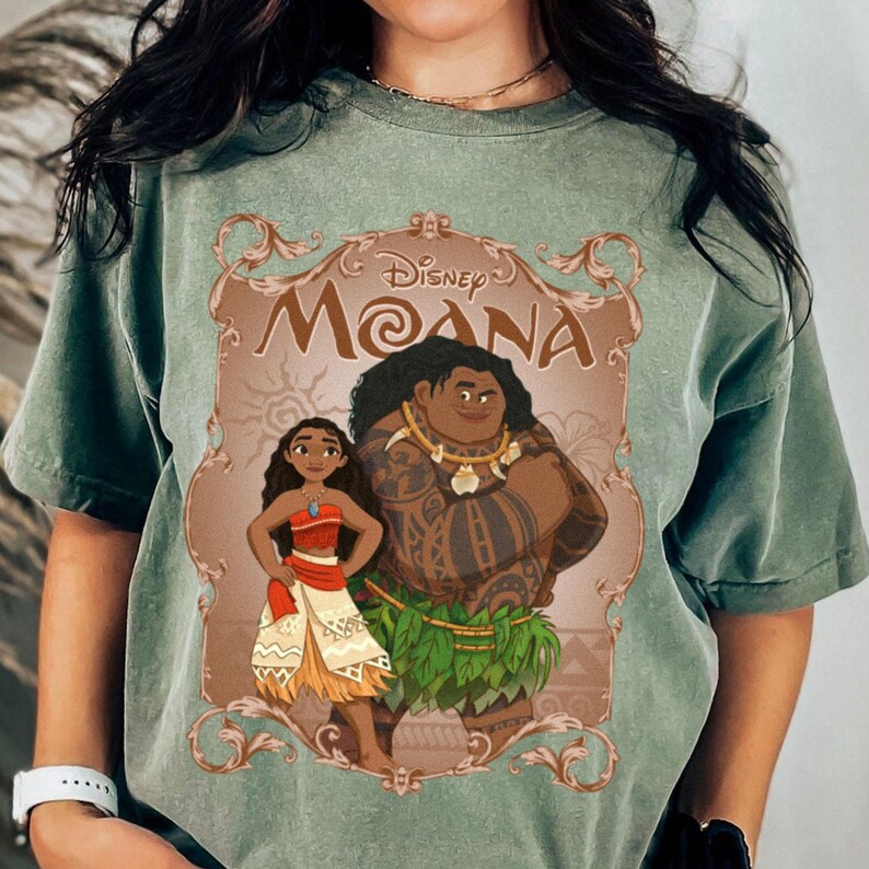 Disney Moana Comfort Color Shirt, Maui Baby Moana Tee, Disney Princess Group T-shirt, Disneyland Trip Shirt 2026 bild 9
